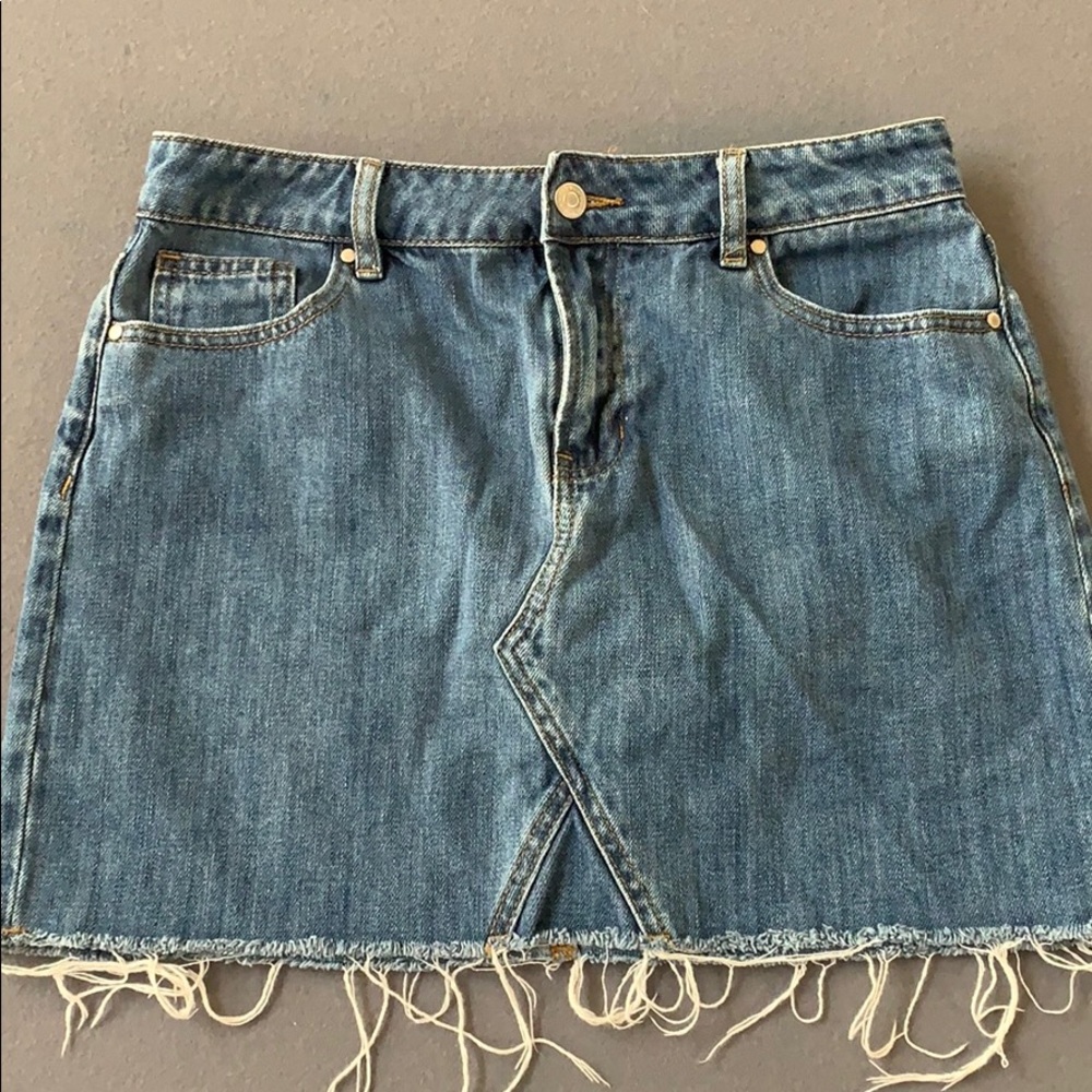 Pacsun denim skirt!!